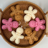 Gingerbread cookie candle